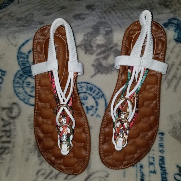 Sandals - Picture 3 of 3